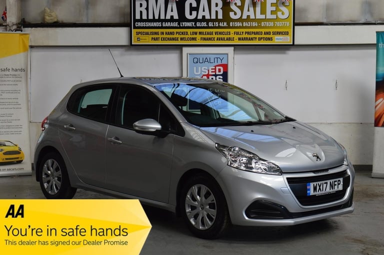 2017 Peugeot 208 1.6 Blue HDi Access A/C ULEZ COMPLIANT + LOW MILEAGE Hatchback 