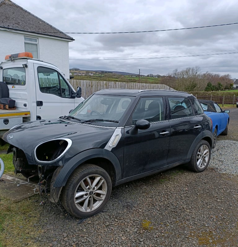 Breaking A Mini Countryman 1.6 Diesel Cooper spares Parts