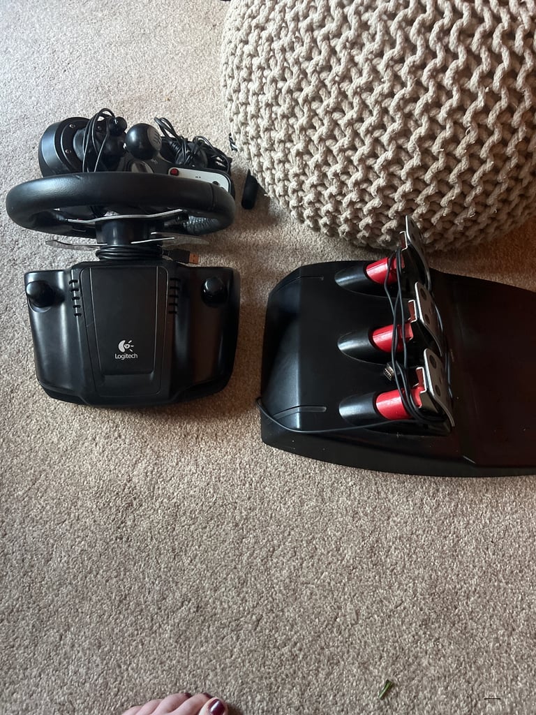 image for G25 steering wheel and pedal and gear shift 