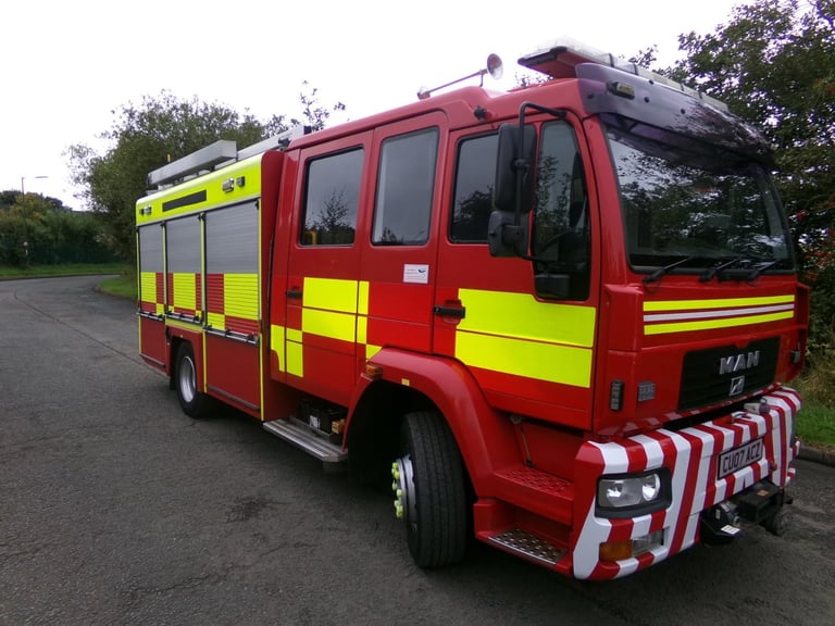 2007 (07) MAN M2000 CREW CAB FIRE TRUCK. 18 TON GVW. WATER PUMP. WINCH