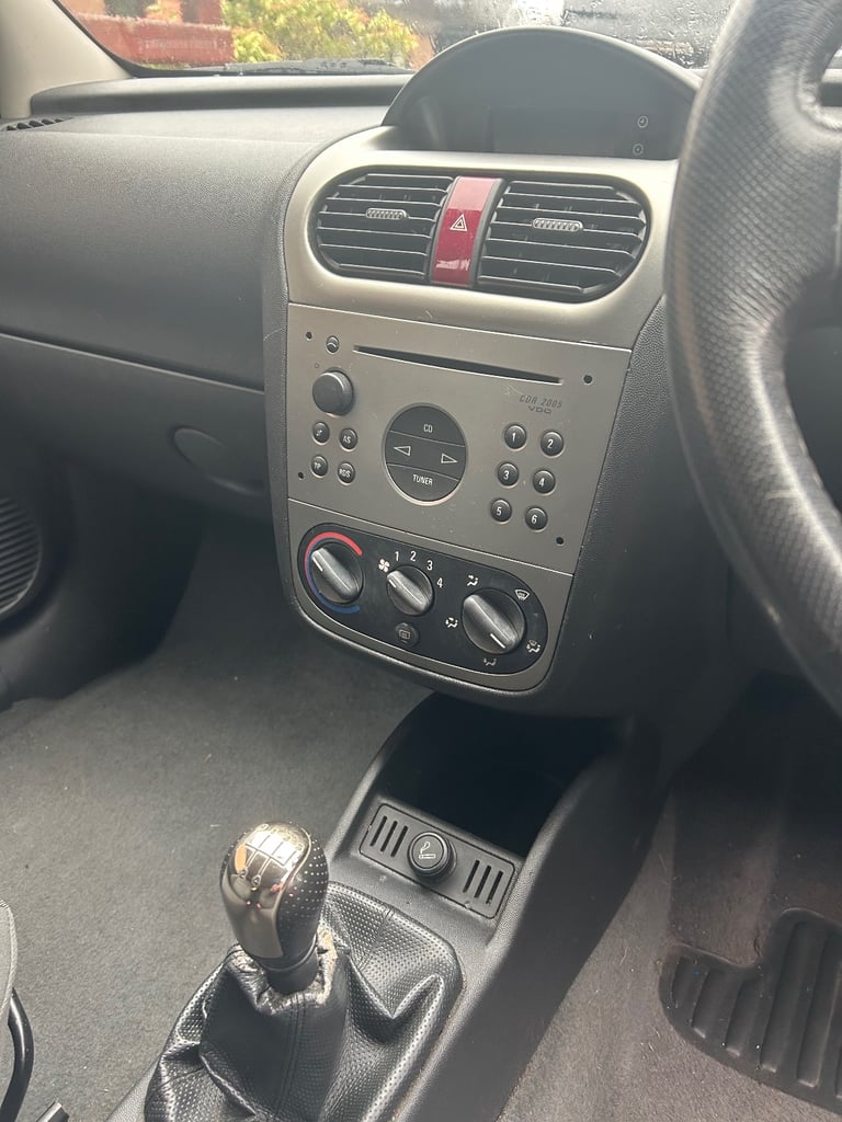 Vauxhall, CORSA, Hatchback, 2002, Manual, 1199 (cc), 3 doors