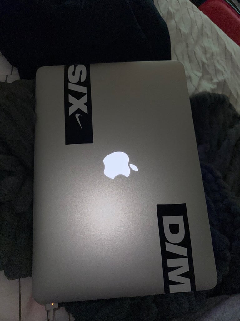 image for 2017 Macbook Air Intel I5