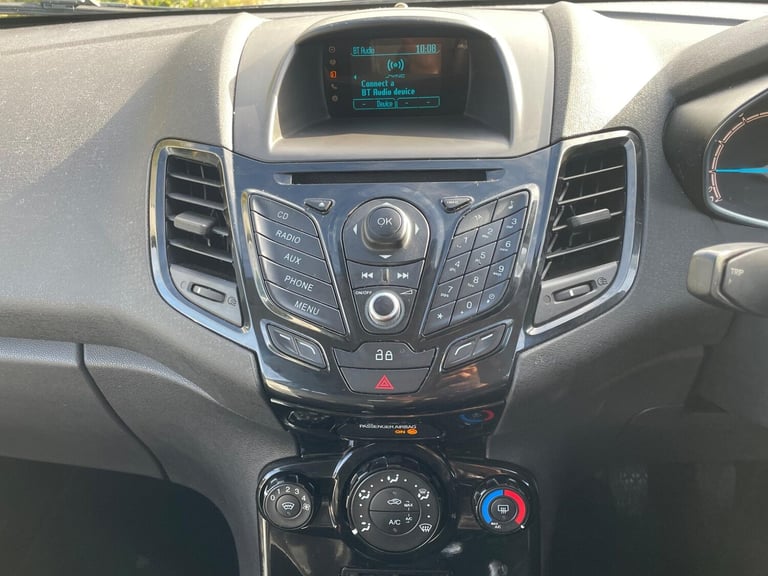 2014 Ford Fiesta 1.25 Zetec Euro 5 3dr HATCHBACK Petrol Manual