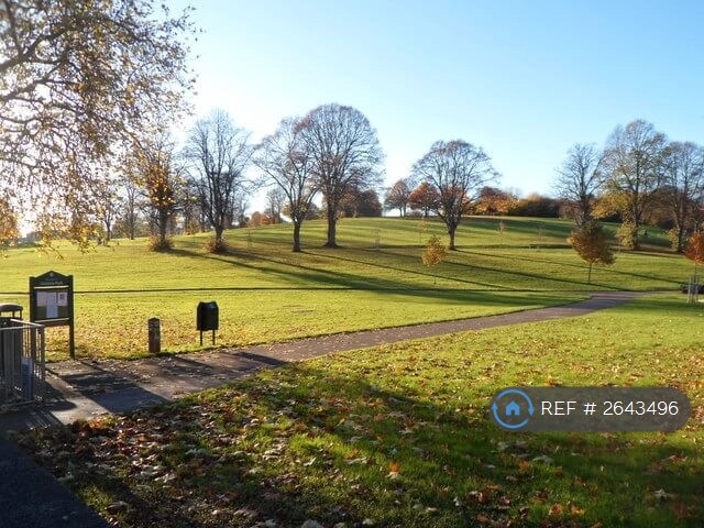 1 bedroom flat in Totterdown, Bristol, BS3 (1 bed) (#2643496)