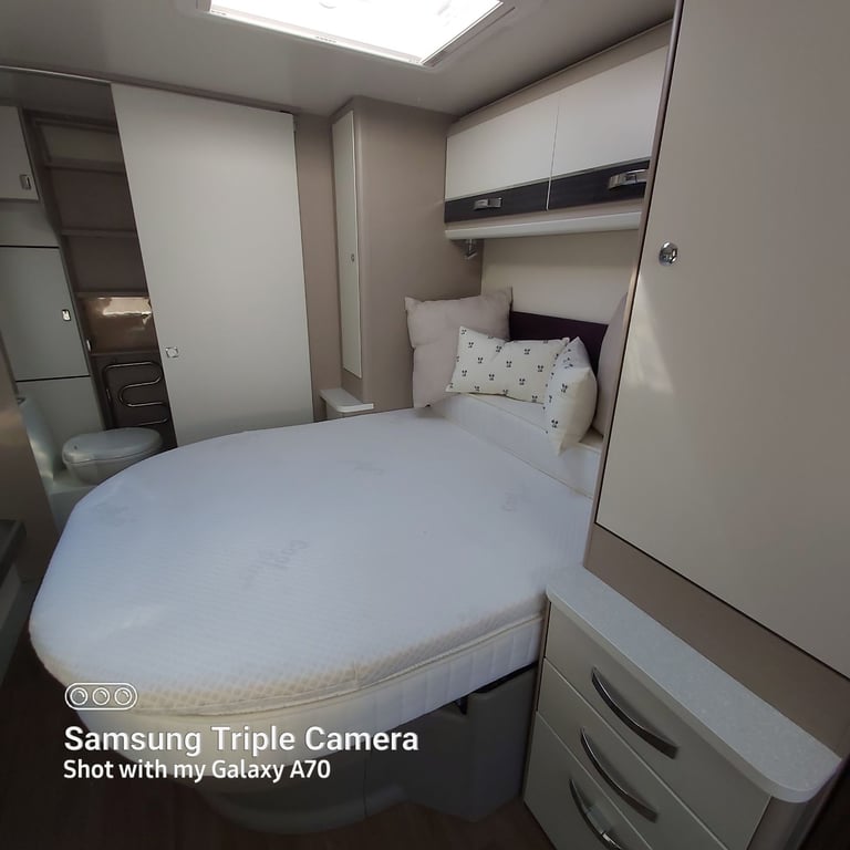 Sterling Elite Four Berth Caravan 2017  With Awning and Winter Cover . Ready to Go.