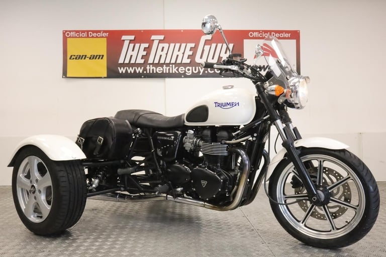 image for TRIUMPH BONNEVILLE CASARVA IRS TRIKE 