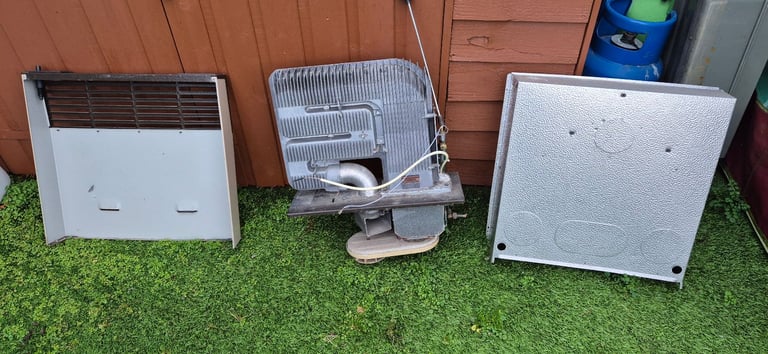 CARVER TRUMATIC 1800 gas heater for camper caravan motorhome.
