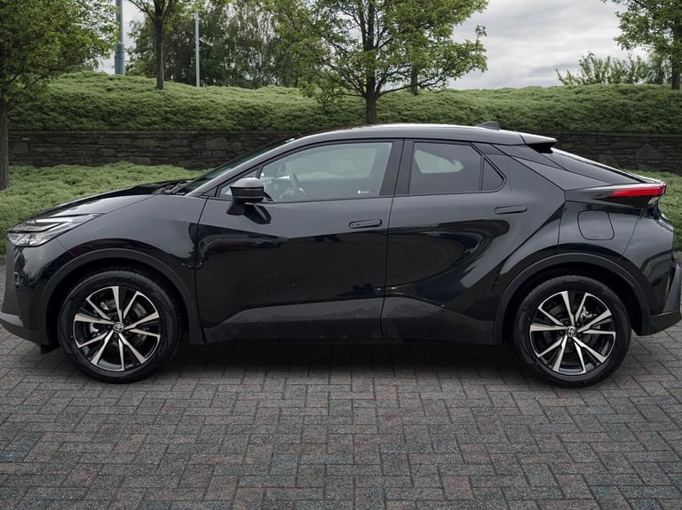 2024 Toyota C-HR 2.0 PHEV Design 5dr CVT SUV Hybrid Automatic