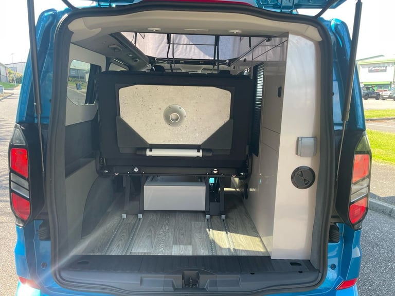 Wellhouse Ford Custom Tourneo