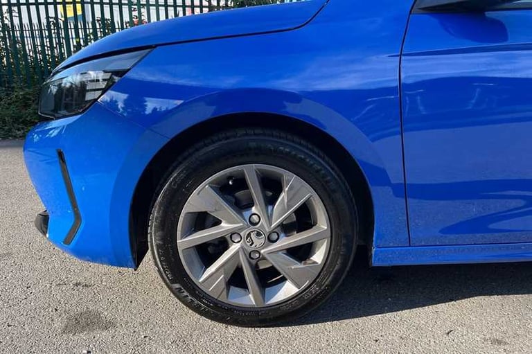 2023 Vauxhall Corsa 1.2i (75 PS) Design 5 Door Petrol Hatchback Hatchback Petrol Manual