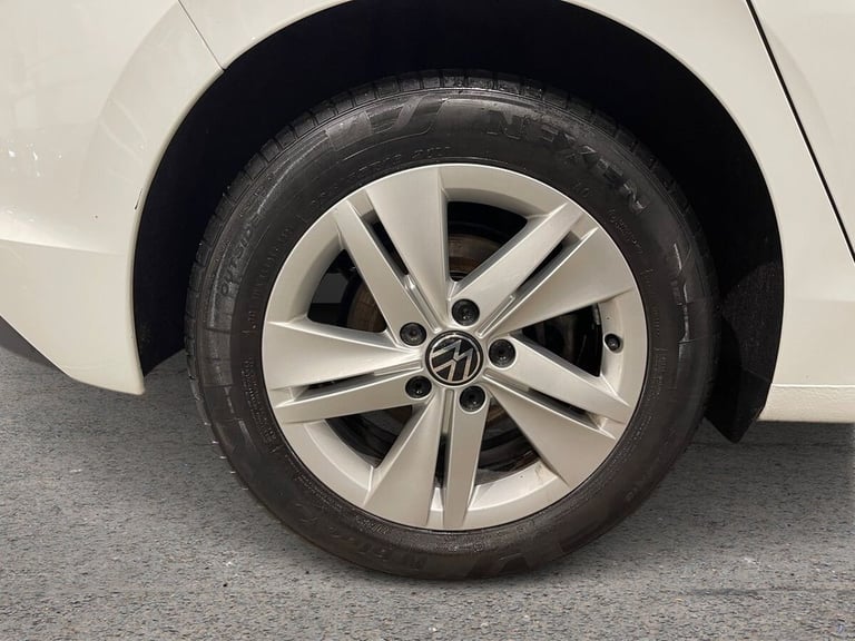 2021 Volkswagen Golf 1.5 eTSI MHEV Life Hatchback 5dr Petrol Hybrid DSG Euro 6 (s/s) (150 ps) Hat...