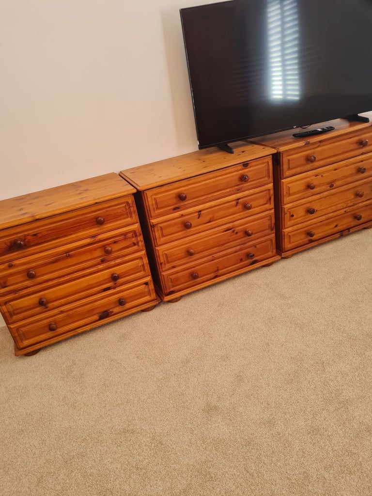 image for Pine drawers 