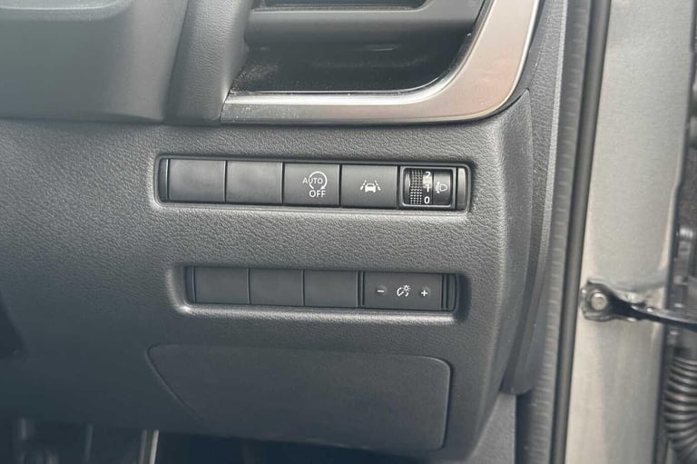 2022 Nissan Qashqai 1.3 DiG-T MH 158 N-Connecta 5dr Xtronic HATCHBACK Petrol/Electric Hybrid Auto...