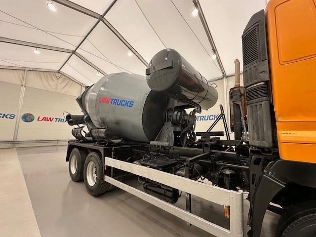 Hino 700 3241 8x4 Cement Mixer