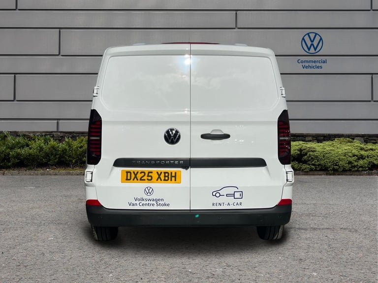  Volkswagen Transporter Panel Van 2.0 Tdi T28 Commerce Plus Panel Van 5dr