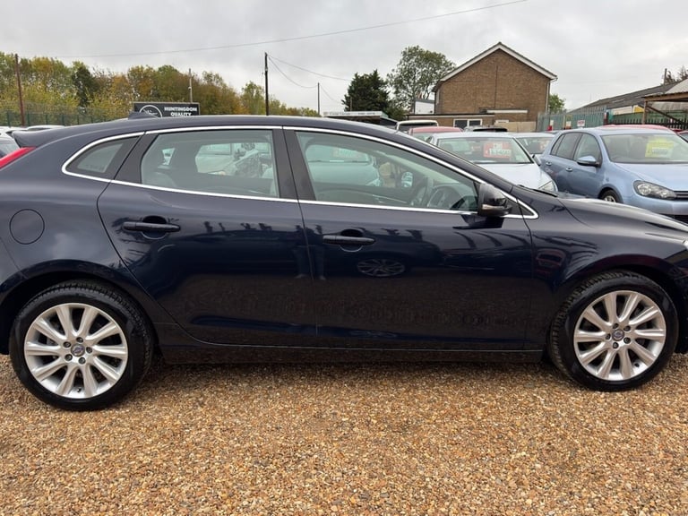 2016 Volvo V40 T3 [152] SE Lux Nav 5dr Geartronic HATCHBACK PETROL Automatic