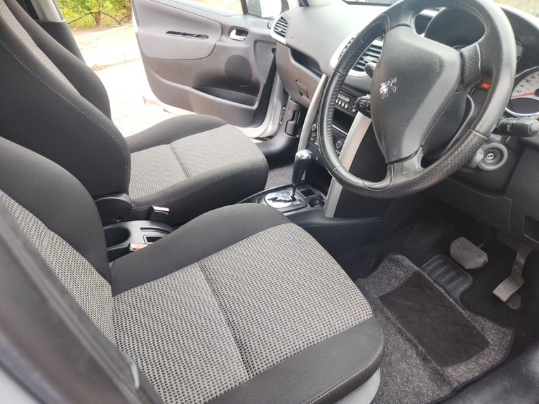 PEUGEOT 207 AUTOMATIC 1.6LT PETROL ULEZ COMPLIANT VERY CLEAN CAR BARGAIN