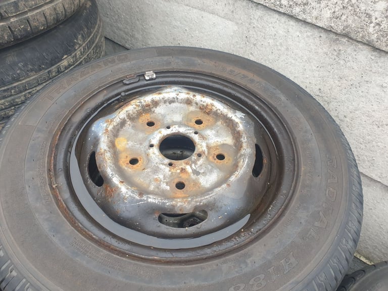 Transit spare wheel 195 70 r 15c