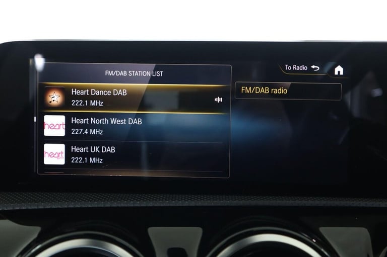 2019 Mercedes-Benz A-Class 1.3 A200 AMG Line (Executive) 7G-DCT Euro 6 (s/s) 5dr Hatchback Petrol...