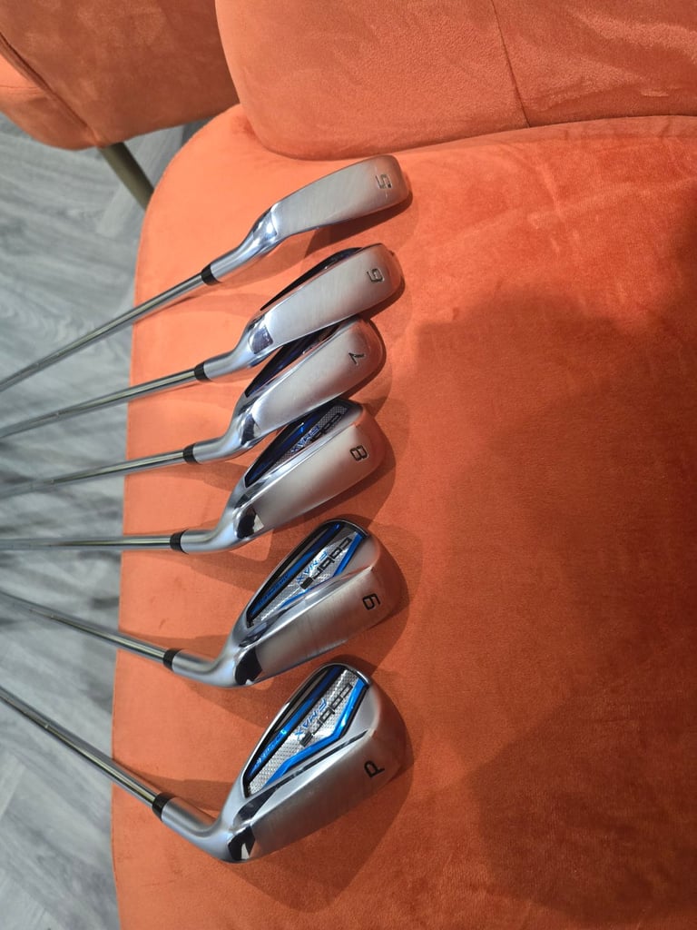 Cobra F-Max Airspeed Irons 5-PW