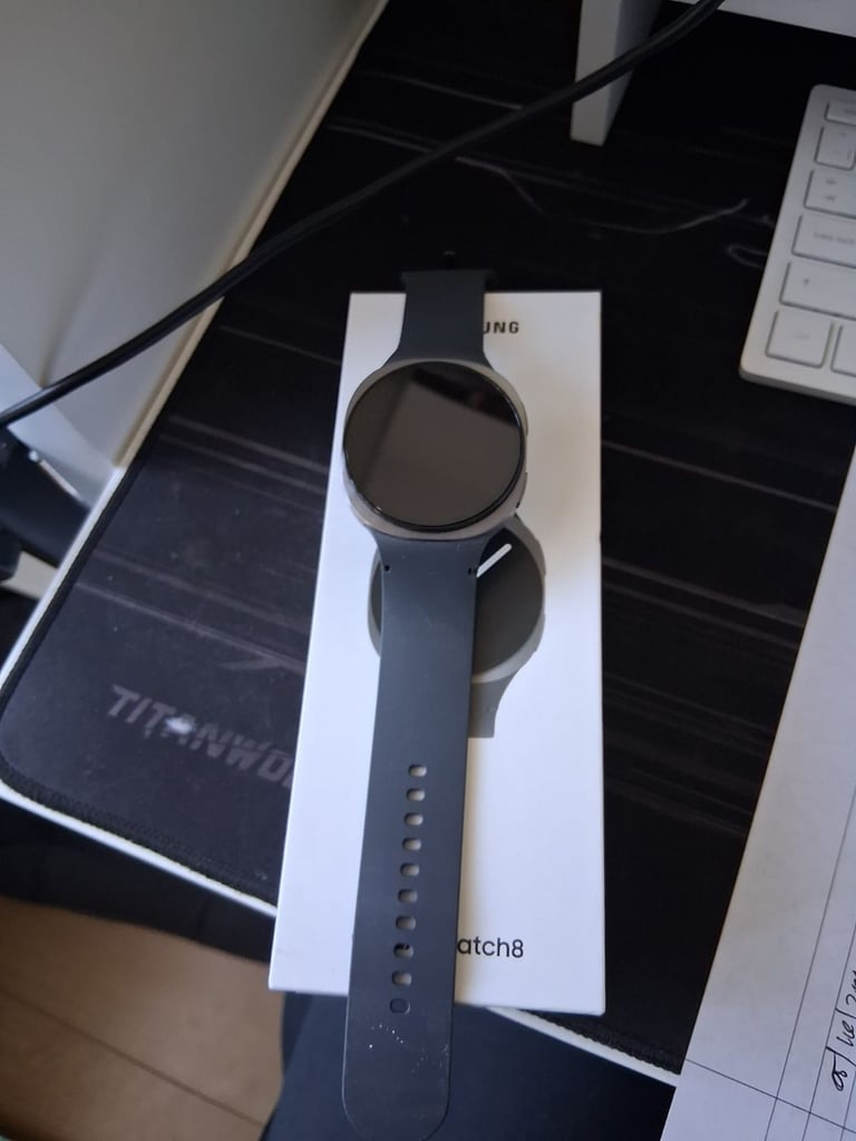 Brand New Samsung Galaxy Watch 8 (Model L330)