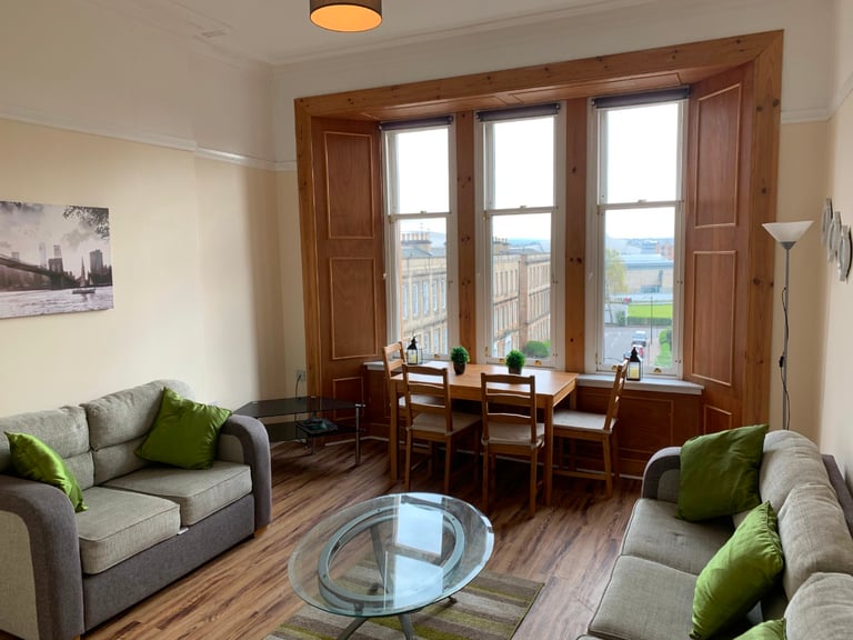 3 bedroom flat in Argyle Street, Finnieston, Glasgow, G3 8TD