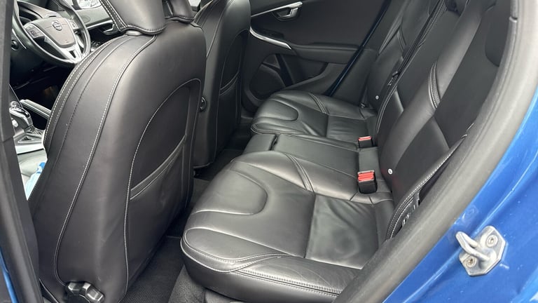 2019 Volvo V40 T3 [152] R DESIGN Edition 5dr Geartronic Petrol Hatchback Hatchback Petrol Automatic