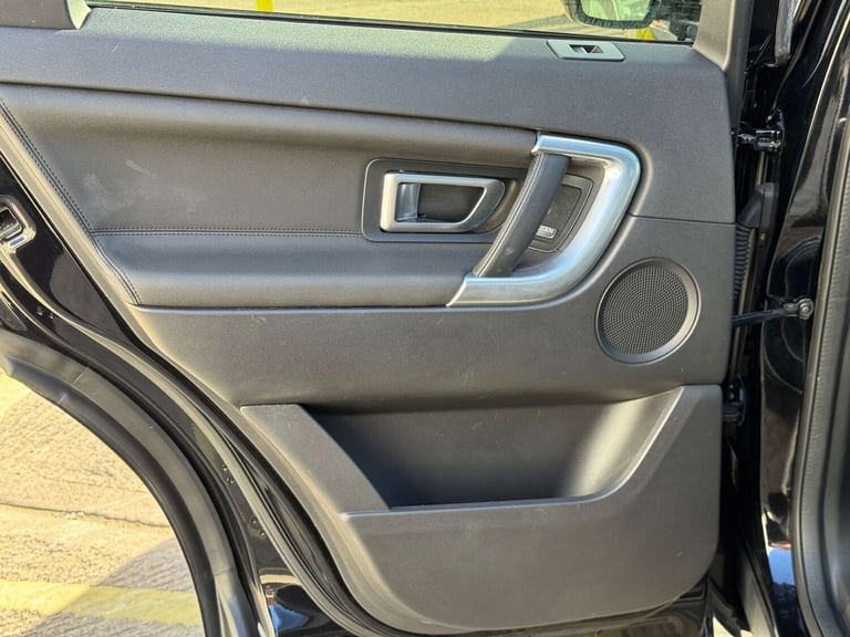2019 Land Rover Discovery Sport 2.0 Discovery Sport Landmark TD4 Automatic 4WD 5dr - NATIONAL DEL...