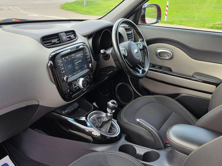 2014 Kia Soul 1.6 CRDi Mixx Euro 5 5dr SUV Diesel Manual