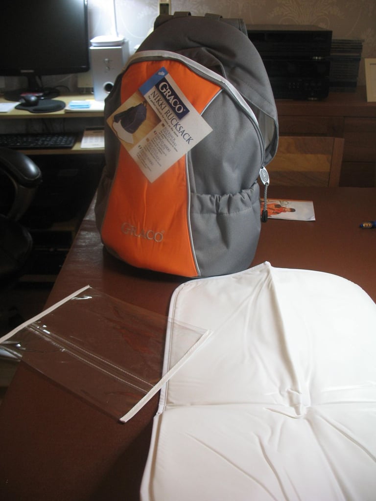 Graco baby changing bag with changing mat BNWT  great gift