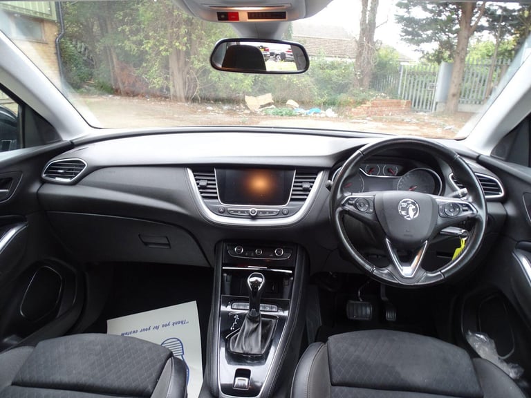 2020 Vauxhall Grandland X 1.2 Turbo SRi Nav Auto Euro 6 (s/s) 5dr HATCHBACK Petrol Automatic