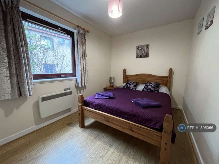 1 bedroom flat in Cathedral Court, Elgin, IV30 (1 bed) (#1896366)