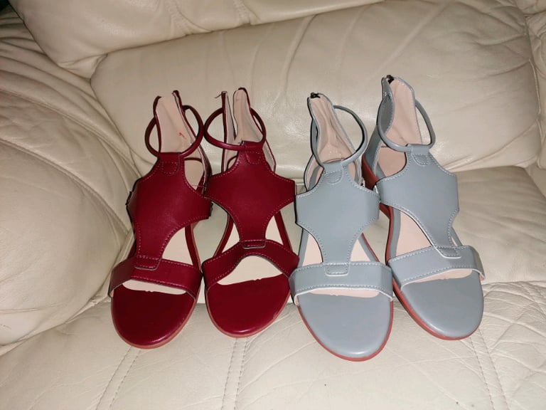 image for 2 pairs of sandals brand new size 7