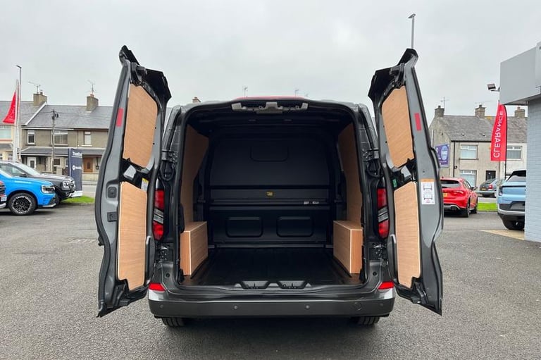 2025 Ford Transit Custom 2.5 PHEV 232ps H1 Double Cab Van Limited Auto PANEL VAN PETROL/ELECTRIC ...