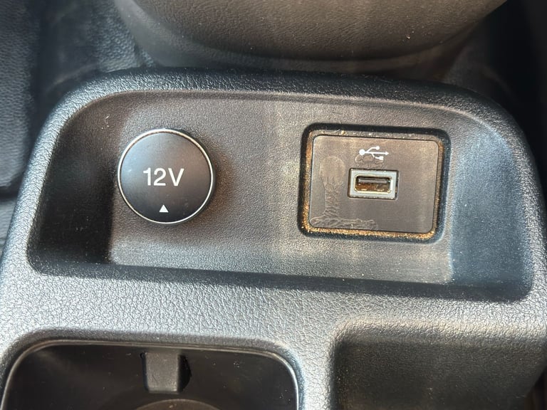 2019 Ford Transit Connect 200 - Long MOT - Crew Cab - 2 Keys - ULEZ Compliant