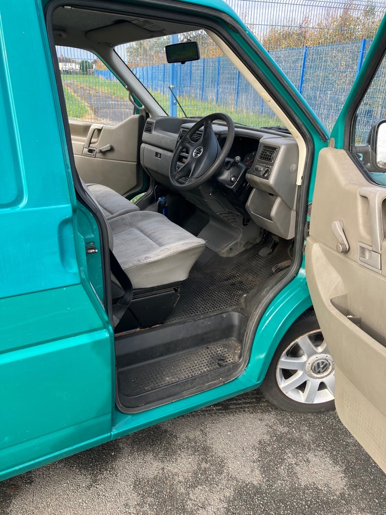 Volkswagen, TRANSPORTER, Panel Van, 2001, Manual, 2461 (cc)