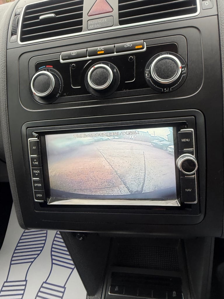 2013 Volkswagen Touran 1.4 Tsi Bluemotion 7 Seater MPV Petrol Automatic