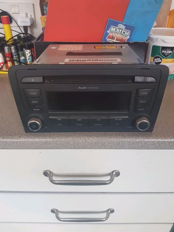 Audi A3 original cd/radio, in Houghton Le Spring, Tyne and Wear