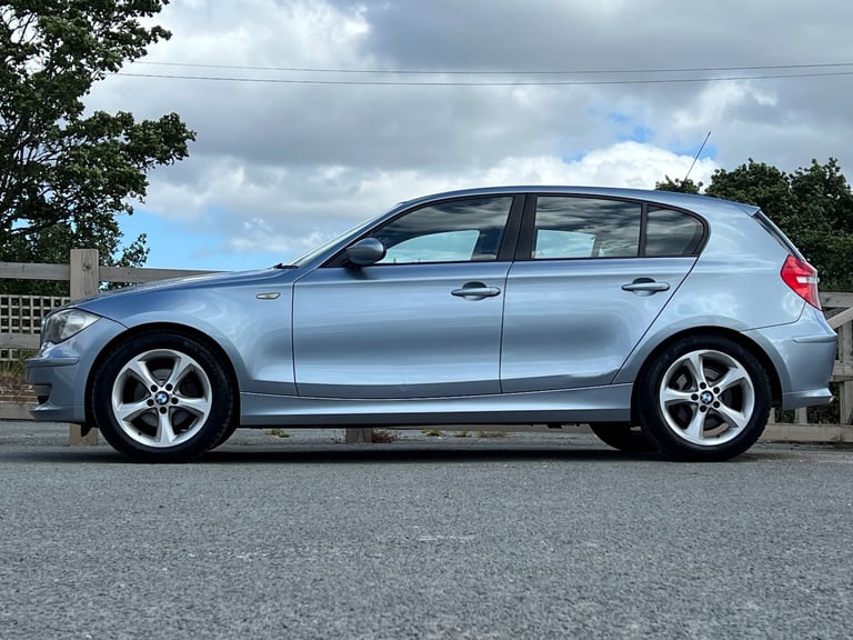 BMW 1 SERIES 118d Sport 5dr Metallic paint Super economy Hpi clear Full MOT