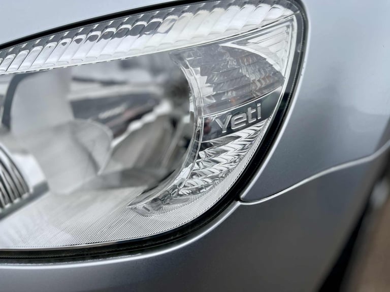 2010 Skoda Yeti 2.0 TDI CR SE 5dr HATCHBACK Diesel Manual