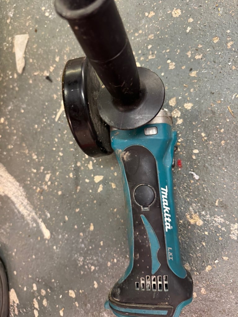 Makita angle grinder 