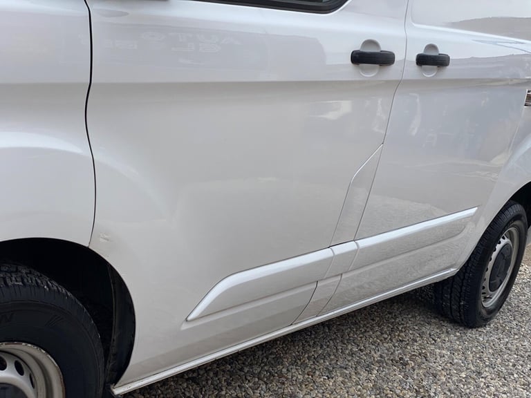 2017 Ford Transit Custom 2.0 TDCi 270 L1 H1 5dr PANEL VAN Diesel Manual