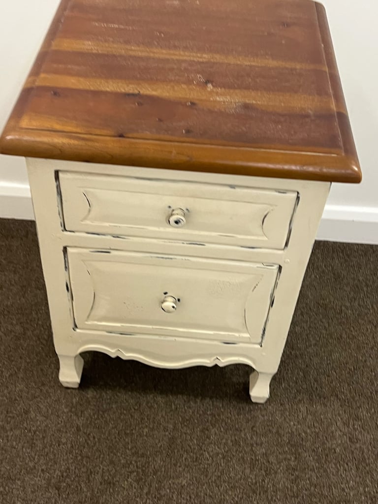 Laura Ashley Bramley side table
