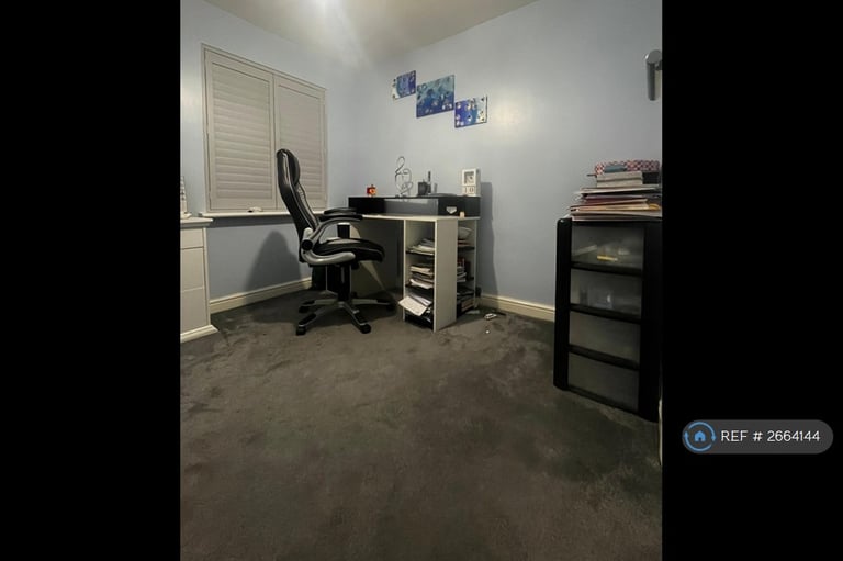 4 bedroom house in Warren Road, Orpington, BR6 (4 bed) (#2664144)