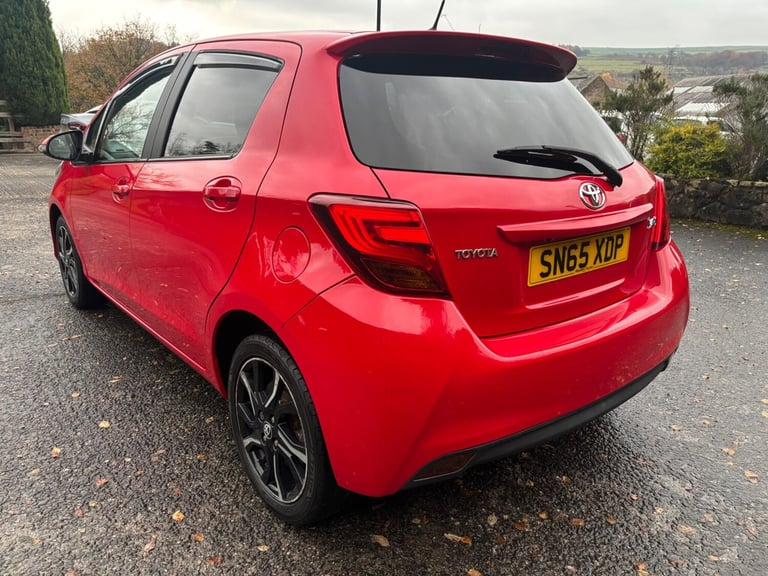 2015 Toyota Yaris 1.33 Dual VVT-i Sport Euro 5 5dr Euro 5 HATCHBACK Petrol Manual
