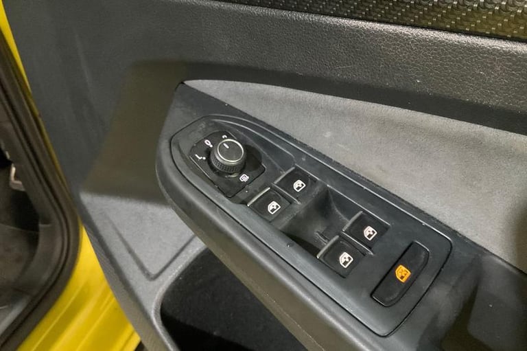 2020 Volkswagen Golf 1.5 TSI R-Line 5dr HATCHBACK PETROL Manual