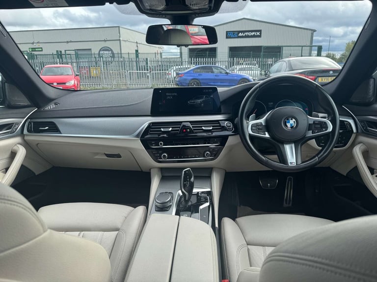 2018 BMW 5 Series 520d xDrive M Sport 5dr Auto ESTATE DIESEL Automatic