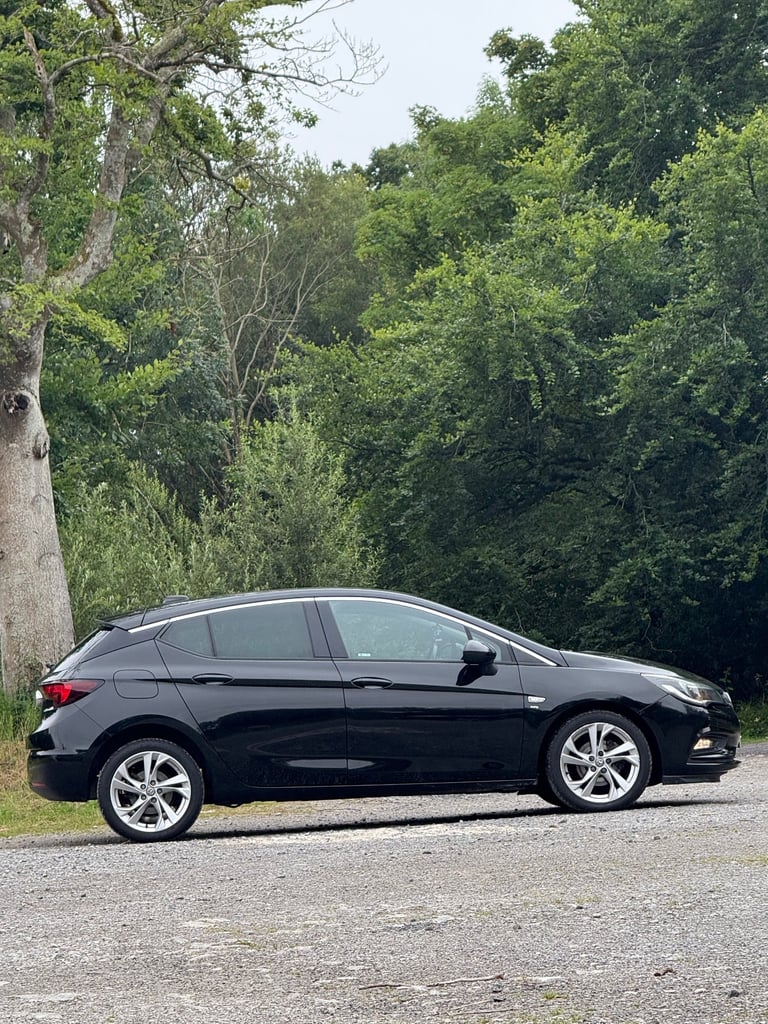 Vauxhall, ASTRA, Hatchback, 2017, Manual, 1399 (cc), 5 doors