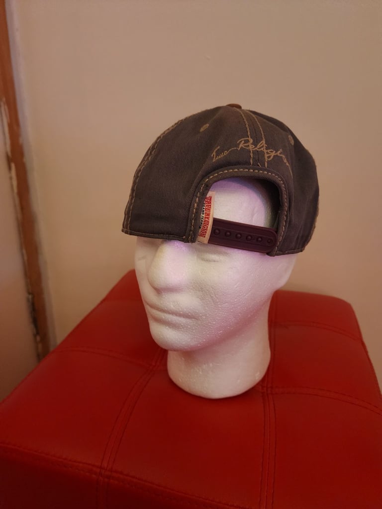 True Religion Cap ,ex Display 