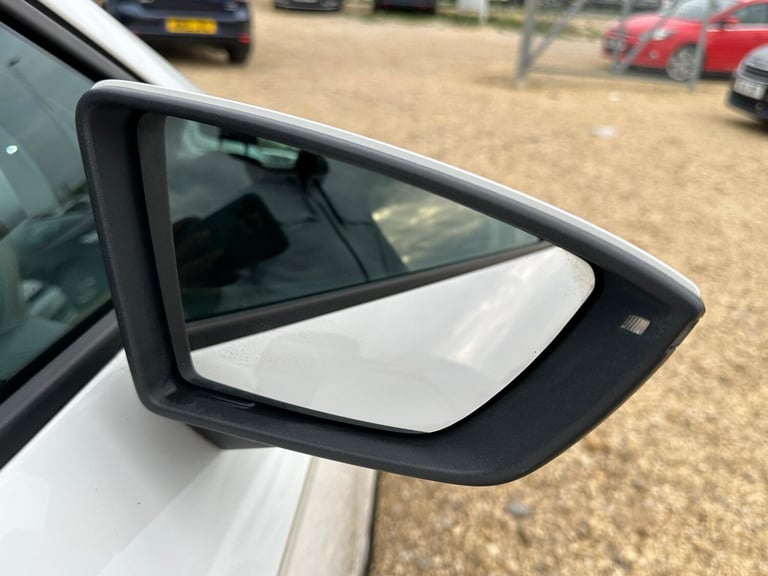 2015 SEAT Leon 1.2 TSI SE Euro 6 (s/s) 5dr HATCHBACK Petrol Manual